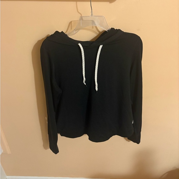 Vuori Black Heather Halo Essential Hoodie - Picture 3 of 5